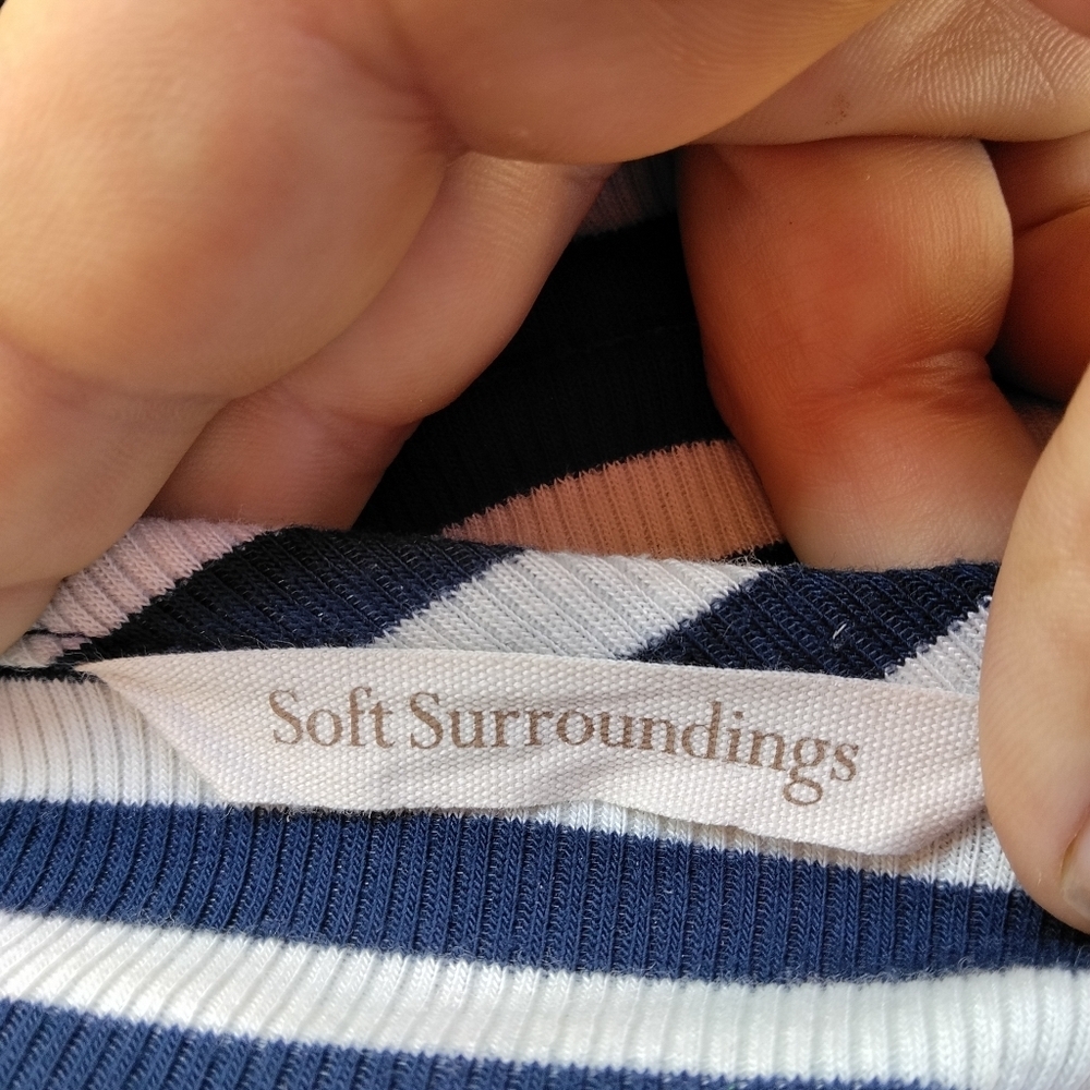 Soft Surroundings Striped Ribbed Navy & White Asymmetric Hem Dress Size Small - Picture 8 of 10